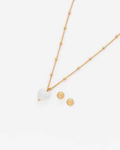 Collar corazón perla